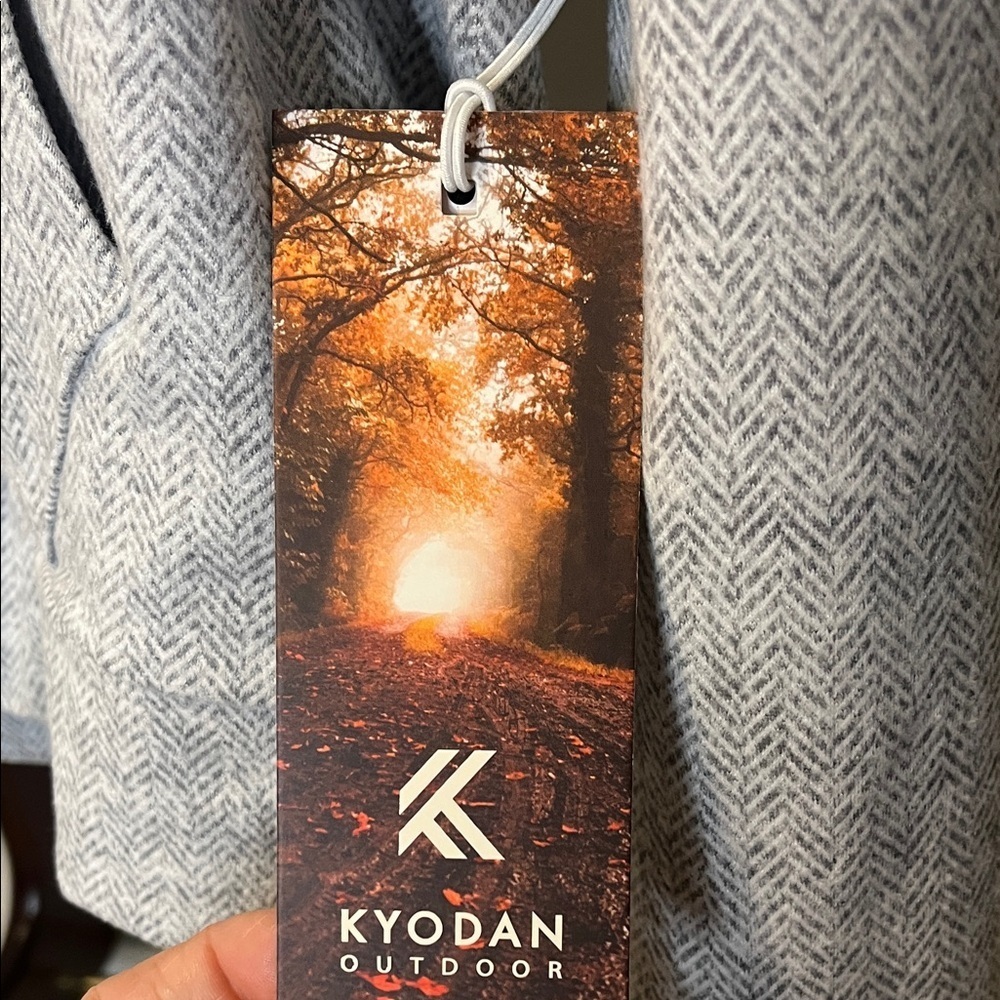 NWT -Kyodan Women's Outdoor Mock Collar Quarter Zip Long Sleeve Pullover - Large - Picture 4 of 11